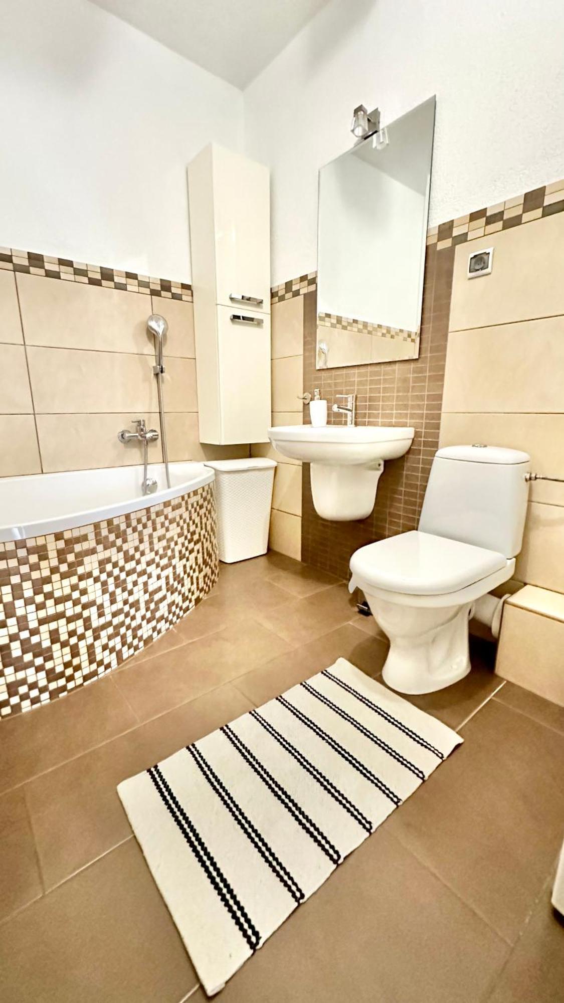 Apartament Elegant 1 Przemysl Exterior photo